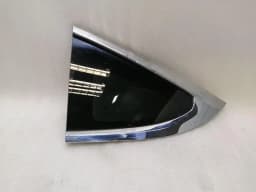 TESLA Tesla Model X P100D RLH Quarter Glass 1034906-00-I Door Panel 1/4 Rear Left — thumbnail 2