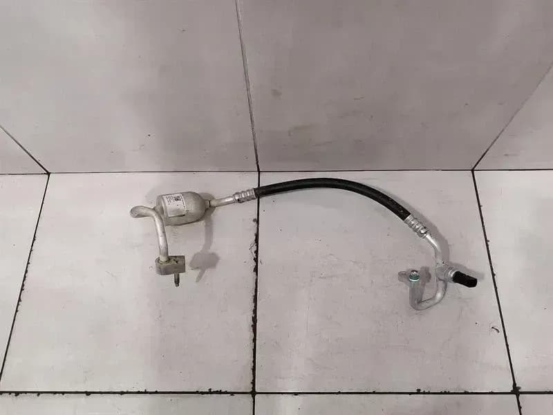 TESLA Tesla Model X P100D A/C Pipe 1032196-00-D Air Conditioning Air Conditioning
