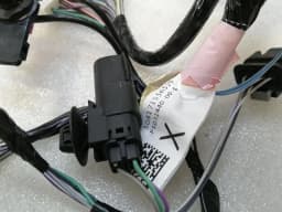 TESLA Tesla Model X P100D Driver Door Wiring P1032440-00-G Driver Door Wiring Harness — thumbnail 2