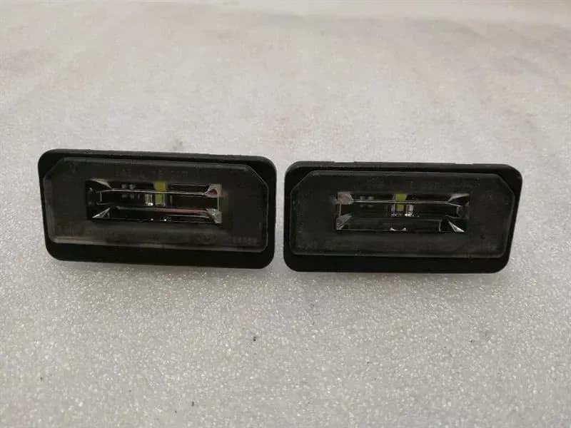 TESLA 2017 Tesla P100D Number Plate Light Set License Plate Lights Set 9773-002