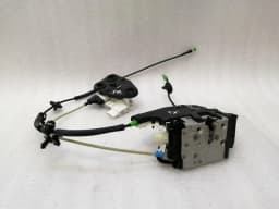 TESLA Tesla Model X P100D Front Right Door Lock 1112064-90-A Door Lock Front Right — thumbnail 4