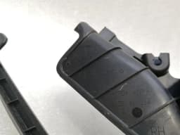 TESLA Tesla Model X P100D 1064603-00-B hinge cover right side hinge cover re — thumbnail 6