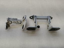 TESLA Tesla Model X P100D FLH Door Hinge Set 1045536-00-H Door Hinge Front Left — thumbnail 6