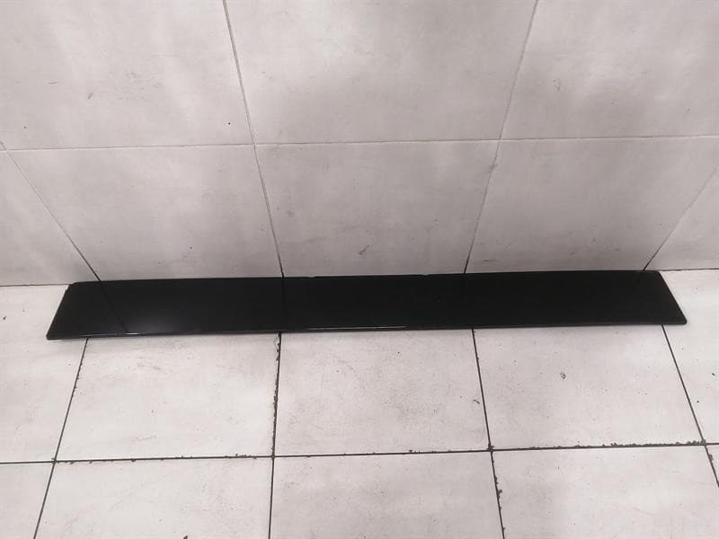 TESLA Tesla Model X P100D Roof Sunroof Cover 1041362-00-G Sliding Sunroof