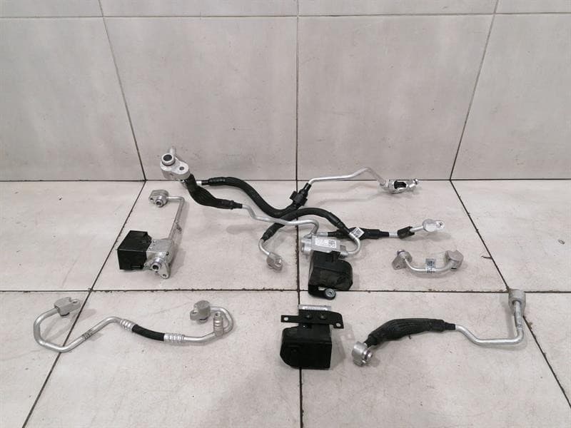 PORSCHE Porsche Taycan 9J A/C pipe 9J1820249J air conditioning line air conditioning set