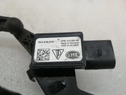 PORSCHE Porsche Taycan 9J FLH Leveling Sensor 9J1616213 Front Left Level Sensor — thumbnail 4