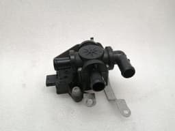 PORSCHE Porsche Taycan 9J heater valve 9J1906459A heater valve — thumbnail 1