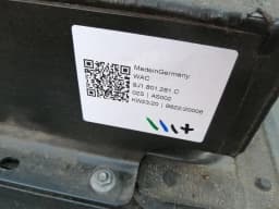 PORSCHE Porsche Taycan Turbo 9J MAIN BATTERY High Voltage Battery 9J1915100AJ 129AH 93KWH — thumbnail 8