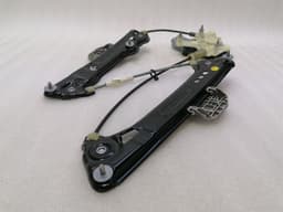 PORSCHE Porsche Taycan 9J Left Rear Door Winder 9J1839401B Window Regulator Rear Left. — thumbnail 5