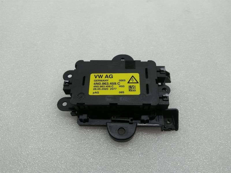 PORSCHE Porsche Taycan 9J Air Ionizer Modules 4N0963459C Control Unit