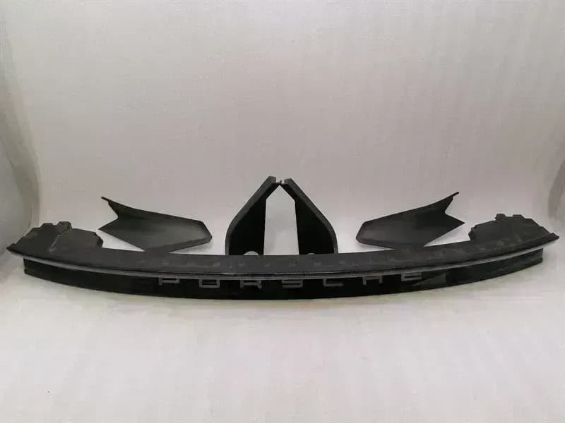 Porsche Taycan 9J stop light light strip 9J1945081K brake light