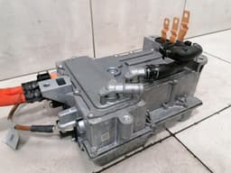 PORSCHE Porsche Taycan 9J Front Drive Unit Module 9J1907124L Front Electric Drive — thumbnail 2