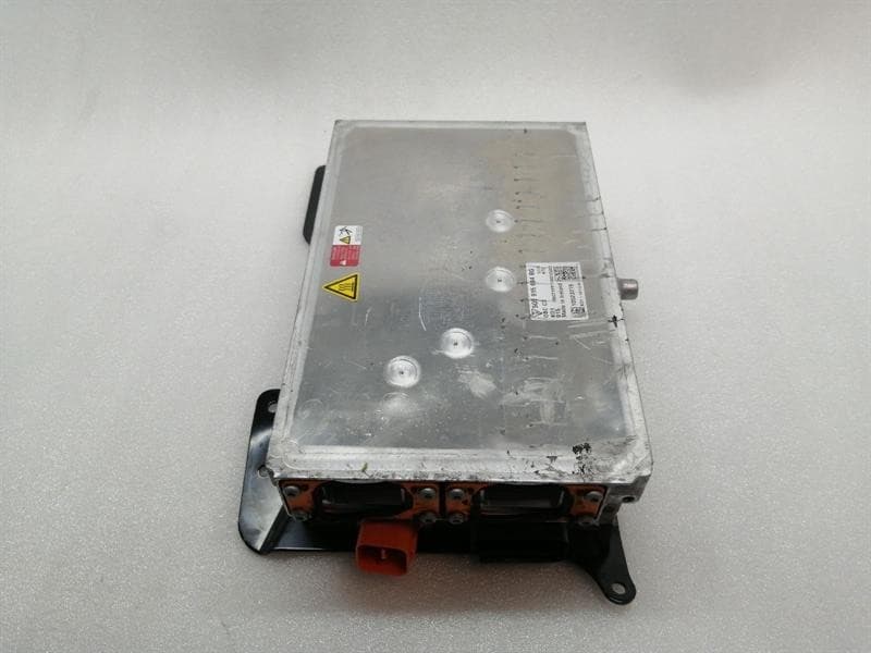 PORSCHE Porsche Taycan 9J battery charging control module 5QE915684BG control unit