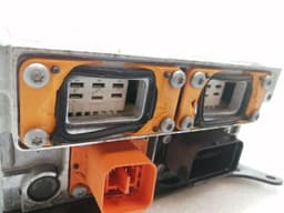 PORSCHE Porsche Taycan 9J battery charging control module 5QE915684BG control unit — thumbnail 4