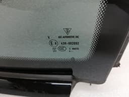 PORSCHE Porsche Taycan 9J RRH Quarter Glass 9J1845298S Door Panel 1/4 Rear Right — thumbnail 10