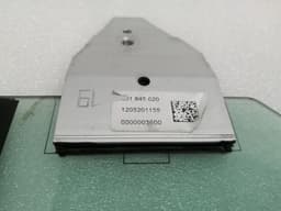 PORSCHE Porsche Taycan 9J right front door glass 9J1845020 door window front right — thumbnail 5