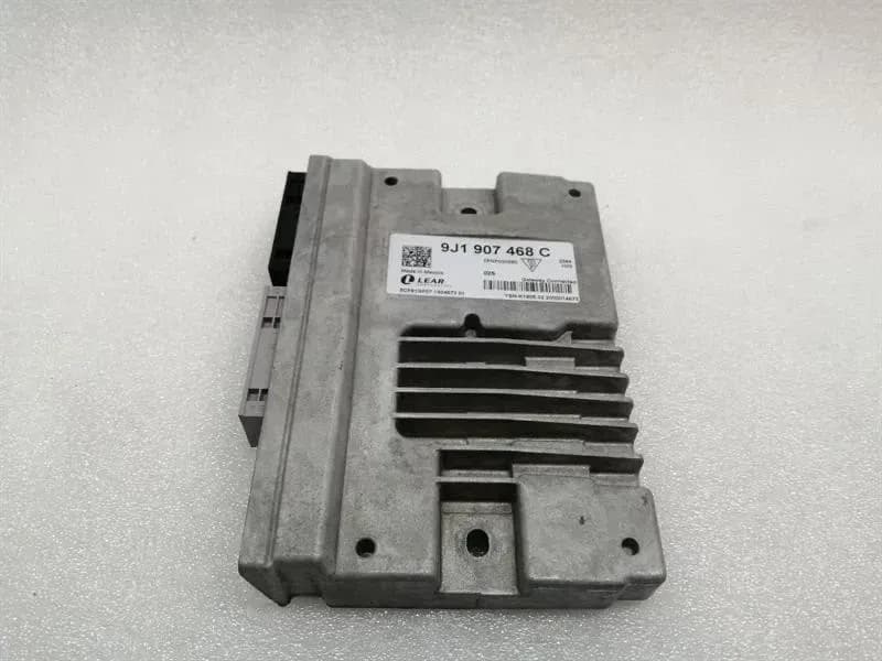 PORSCHE Porsche Taycan 9J Geteway Connected Module 9J1907468C ECU