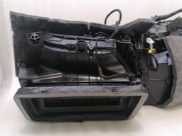 PORSCHE Porsche Taycan 9J Heater Blower 9JA820005D RIGHT HANDLE RHD — thumbnail 7