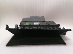 PORSCHE Porsche Taycan 9J Glovebox 9JA857095H RIGHT HANDLE RHD — thumbnail 4
