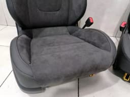 PORSCHE Porsche Taycan 9J Seat TAYCAN Seat ALCANTARA COATS OF ARMS LOGO GTS SPORT DESIGN — thumbnail 6