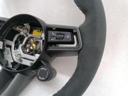 PORSCHE Porsche Taycan 9J steering wheel carbon steering wheel new 36 cm heated GTS steering wheel — thumbnail 6
