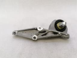 PORSCHE Porsche Taycan 9J engine mount 9J1399111D engine mount — thumbnail 3