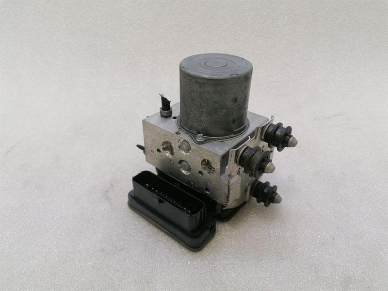 PORSCHE Porsche Taycan 9J A.B.S Pump 9J1614095K ABS Pump Hydraulic Block