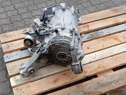 PORSCHE Porsche Taycan 9J Front Axle Drive 9J1901131C Engine EBG Electric Drive Front — thumbnail 5
