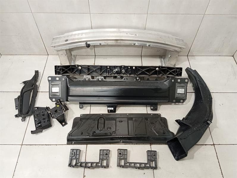 Porsche Taycan 9J front end clip 9J0805241 lock carrier front mask