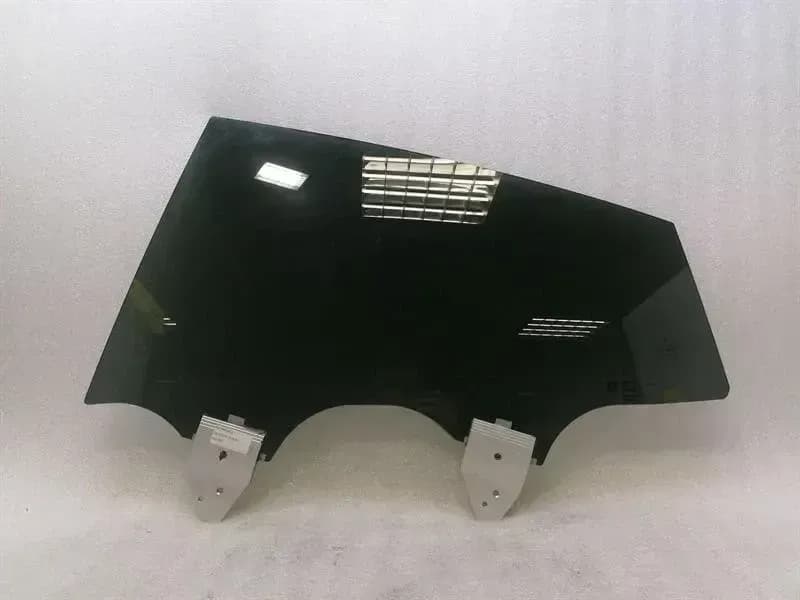 PORSCHE Porsche Taycan 9J left rear door glass 9J1845025A door window rear left