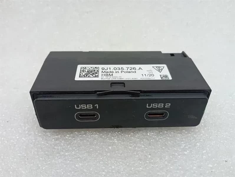 PORSCHE Porsche Taycan 9J electronic module 9J1035726A control unit USB