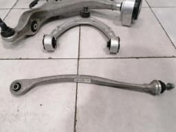 PORSCHE Porsche Taycan 9J Left Front Hub 9J1407245B Wheel Bearing Housing Front Left — thumbnail 3