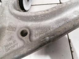 PORSCHE Porsche Taycan 9J Left Front Hub 9J1407245B Wheel Bearing Housing Front Left — thumbnail 9