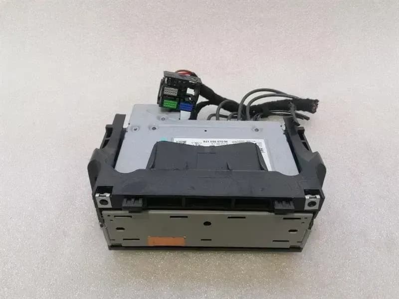 Porsche Taycan 9J navigation module 9J1035070M control unit navigation central computer