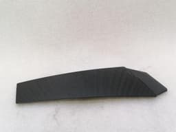 PORSCHE Porsche Taycan 9J body moulding left 9J1845031 left strip — thumbnail 10