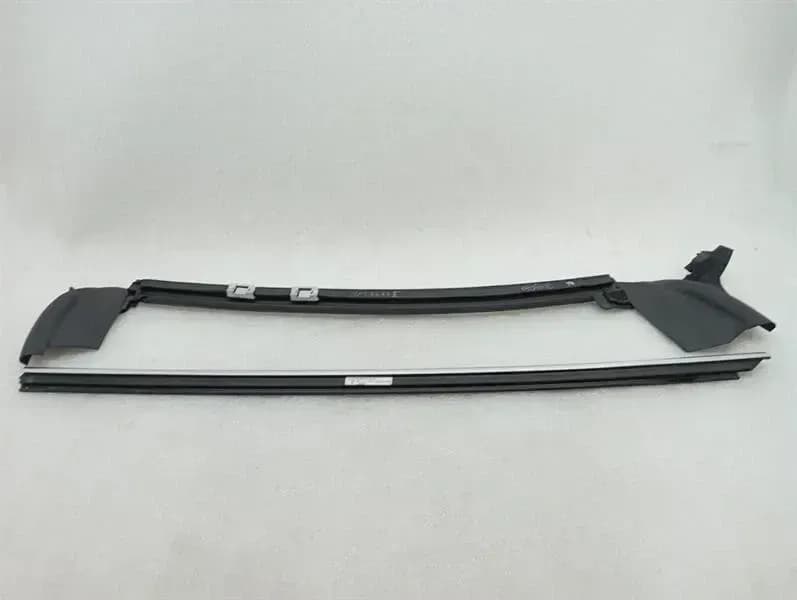 PORSCHE Porsche Taycan 9J Door Seal Window Slot 9J1839475D Door Seals