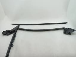 PORSCHE Porsche Taycan 9J Door Molding Seal 9J1837475A Window Guide 9J1837433 — thumbnail 1