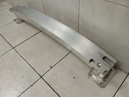PORSCHE Porsche Taycan 9J rear bumper beam 9J1803184C rear bumper carrier — thumbnail 2