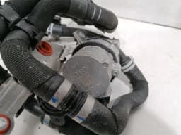 PORSCHE Porsche Taycan 9J additional cooling pump 9J1965567D coolant pump pump — thumbnail 6