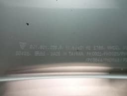 PORSCHE Porsche Taycan 9J Alloy Wheel 9J1601029R 11.5J X21 ET66 Alloy Wheel — thumbnail 9