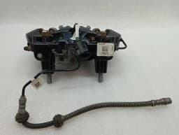 PORSCHE Porsche Taycan 9J right rear caliper 9J1615404R brake caliper rear right defect — thumbnail 6