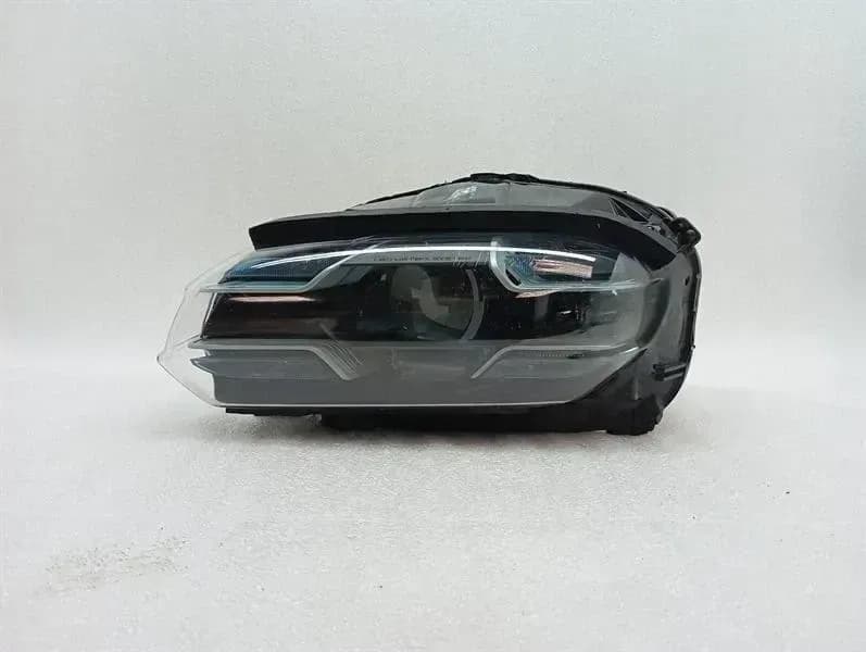 PORSCHE Porsche Taycan 9J Left Headlight 9JA941059G DEFECTIVE Headlight Left Damaged