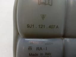 PORSCHE Porsche Taycan 9J expansion tank 9J1121407A expansion tank cooling water — thumbnail 8