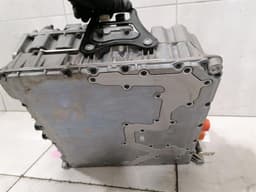 PORSCHE Porsche Taycan 9J electronic module 9J1959663BF control unit damaged — thumbnail 9