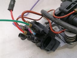 PORSCHE Porsche Taycan 9J Air Suspension Pump 9J1616006D Supercharger Air Suspension — thumbnail 5