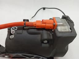 PORSCHE Porsche Taycan 9J A/C Compressor 9J1816797C Air Conditioning Compressor — thumbnail 4