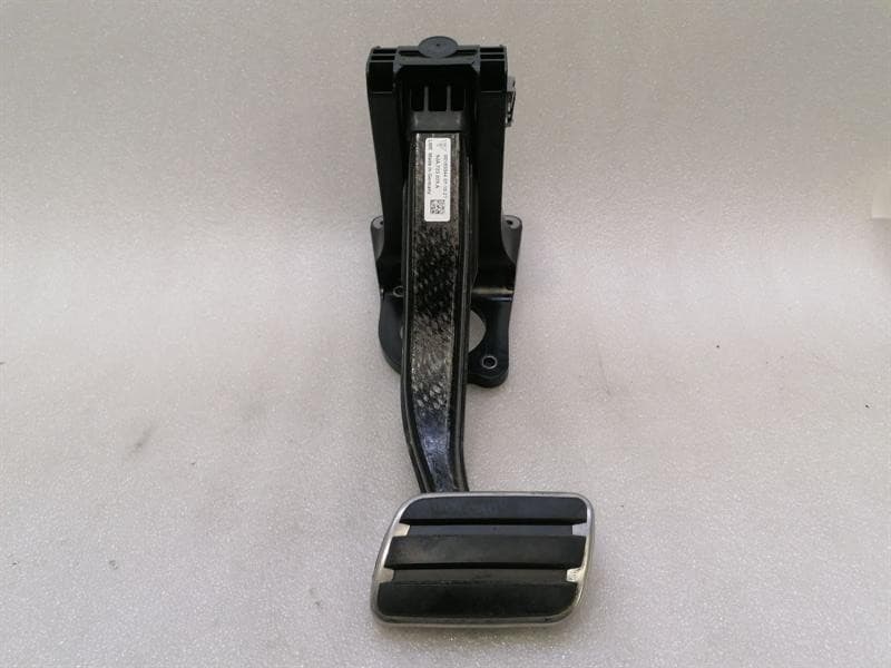 PORSCHE Porsche Taycan 9J 9JA723029A Carbon Brake Pedal Brake Pedal