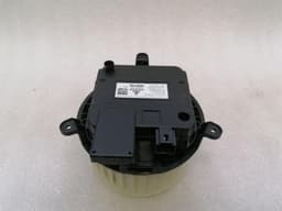 PORSCHE Porsche Taycan 9J Heater Blower 973907521C Engine Heater Blower RHD — thumbnail 3