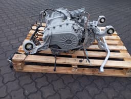 PORSCHE PORSCHE TAYCAN TURBO S 9J EBEA Engine 9J1901141D EBE REAR AXLE MOTOR — thumbnail 2