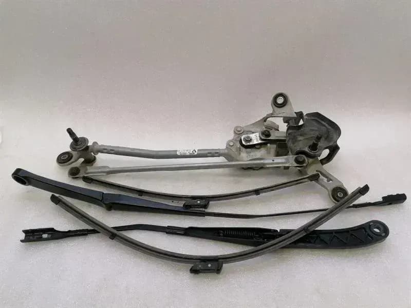 PORSCHE Porsche Taycan 9J Front Wiper Linkage 9J1955024D Wiper Motor Front RHD!!!
